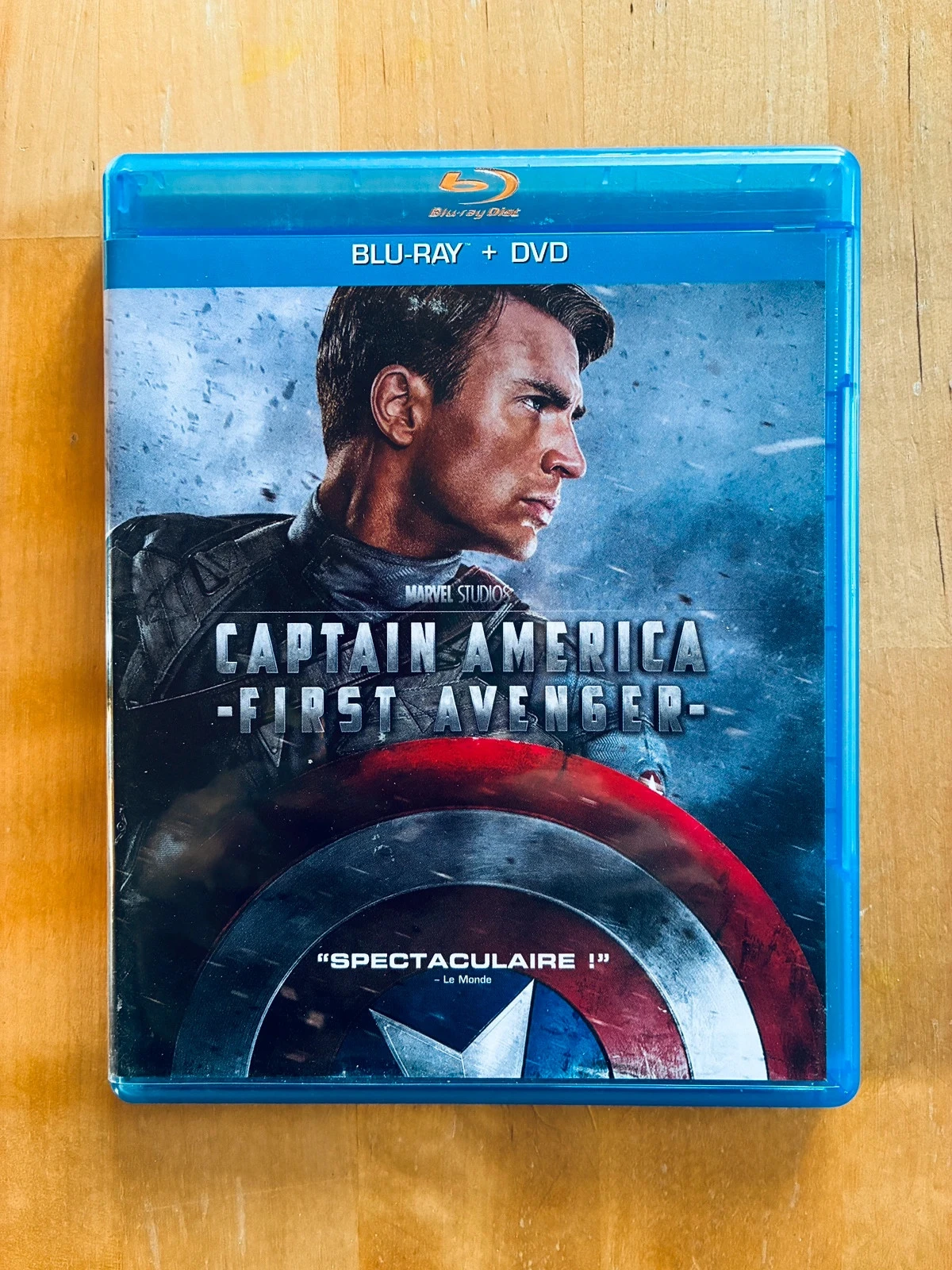 Combo Blu-ray DVD Captain America first avenger MCU.